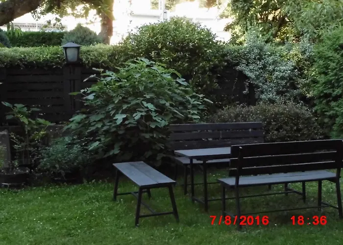 Apartment Pohodovy Se Zahradou Upice