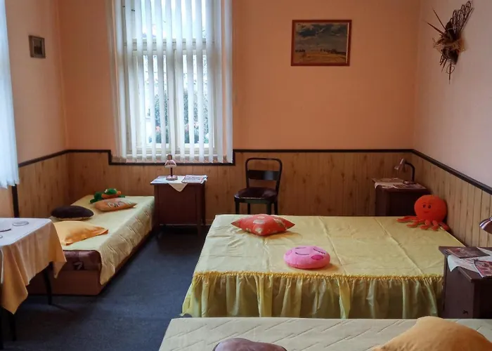 Pohodovy Se Zahradou Apartment Upice